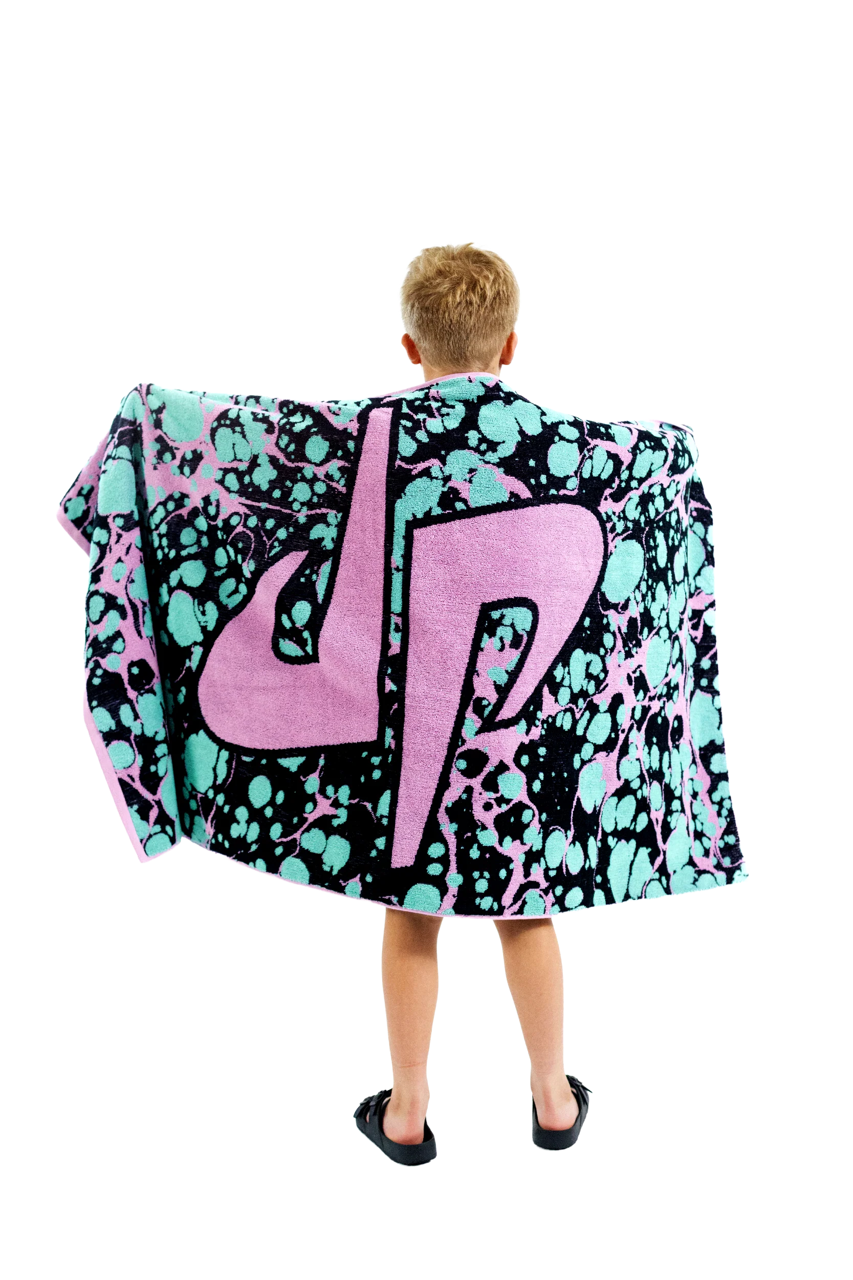 DP Poolside Pro Towel - Image 5